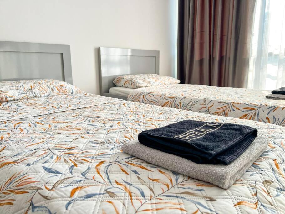 Scanderbeg Square 2Br Apt 地拉那 外观 照片